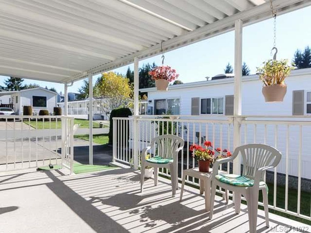 listing image 16044931051443482783