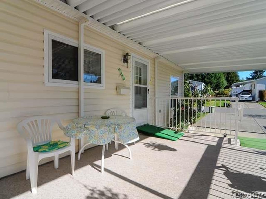 listing image 16049085233409509450