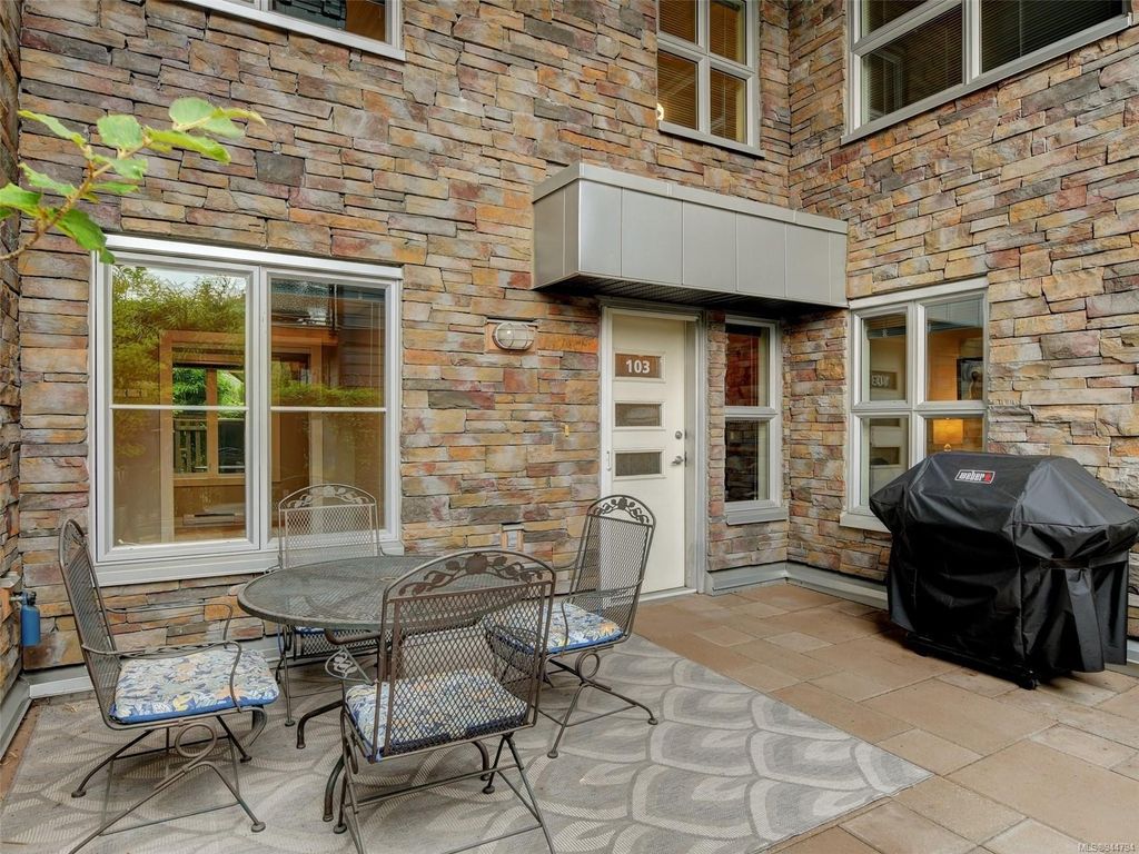 listing image 16049143086095808917