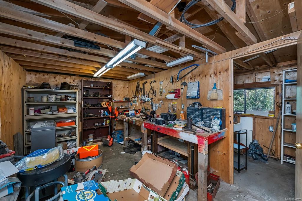 listing image 16044999080207422440