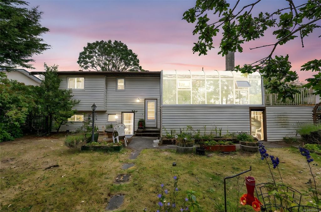 listing image 16040983116783113527