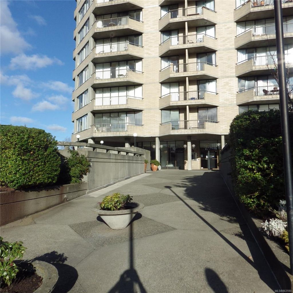 listing image 16040321257743684817