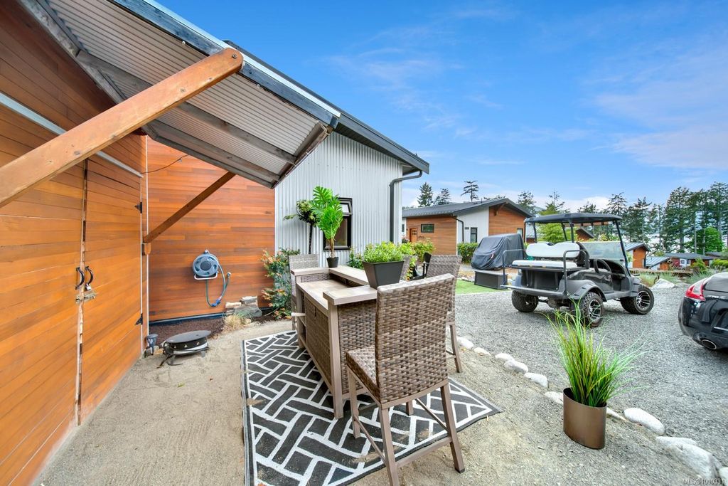 listing image 16049186344483576745