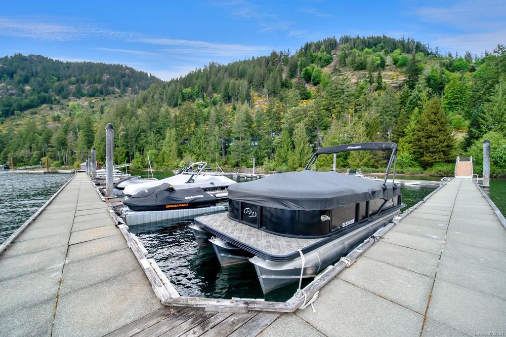 listing image 16048922833916507505