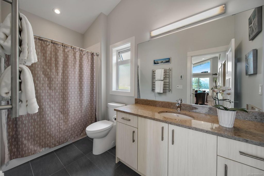 listing image 16046910323975115687