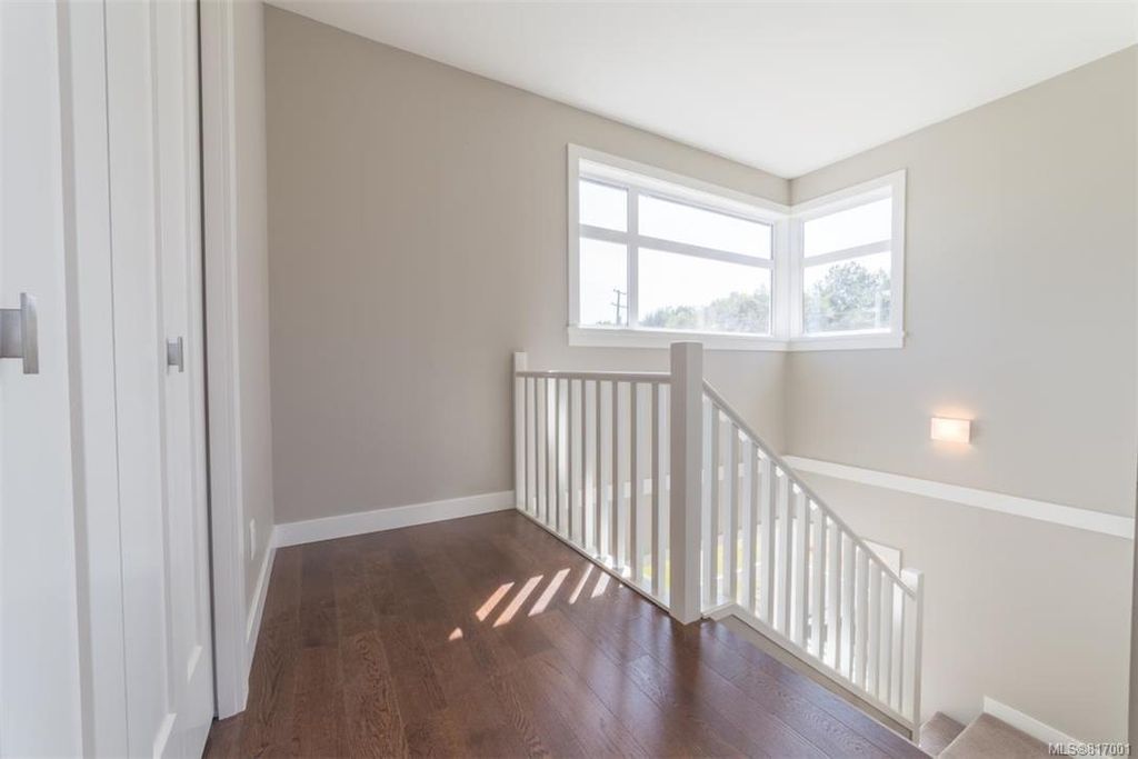 listing image 1604924619448