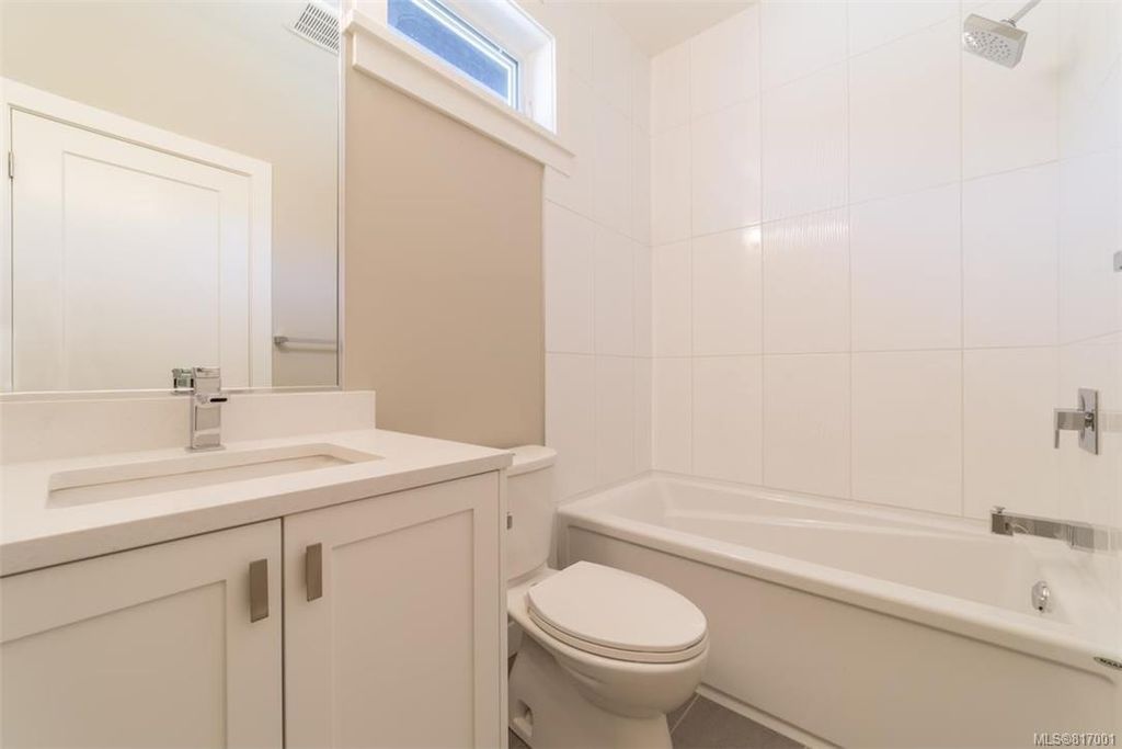 listing image 16041862953126