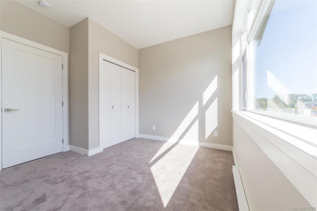 listing image 16044232767773