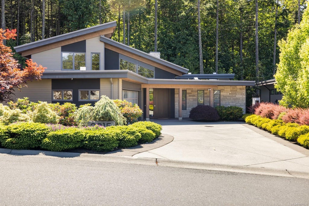 2215 RIVIERA PL, LANGFORD, BC V9B 0R9 - Image 322921503.jpeg?d=l