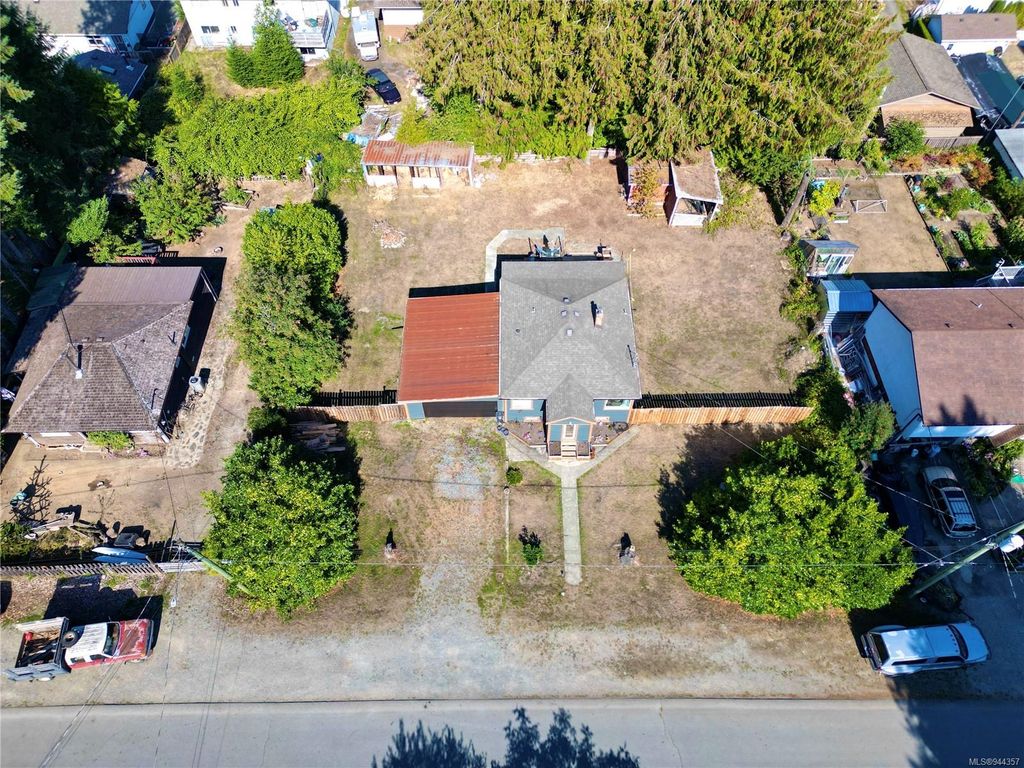 listing image 16044192581201877758