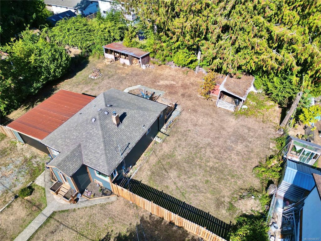 listing image 16049039261817914921