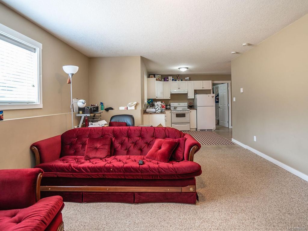 listing image 16044724488840180752