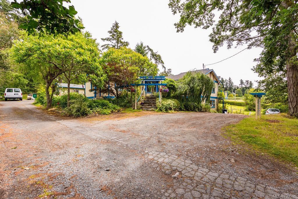 listing image 16041142464278154529