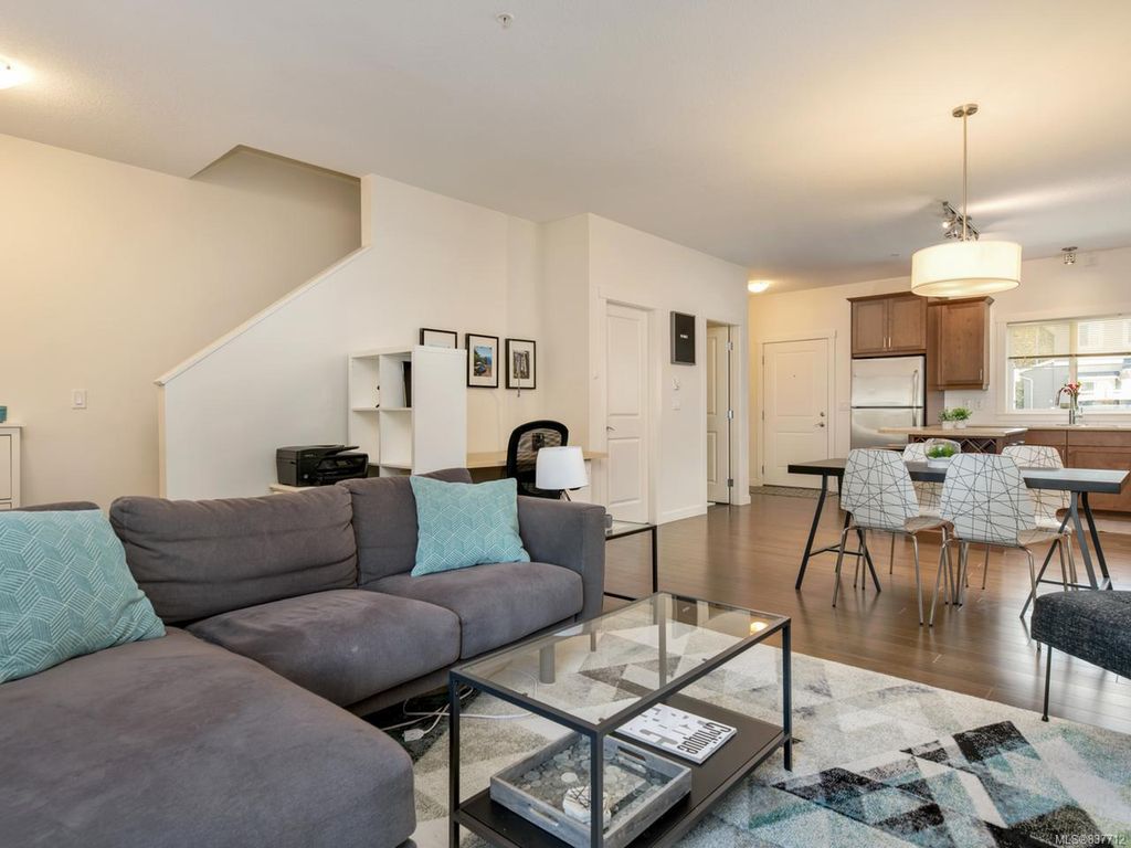 listing image 16041203331225801898