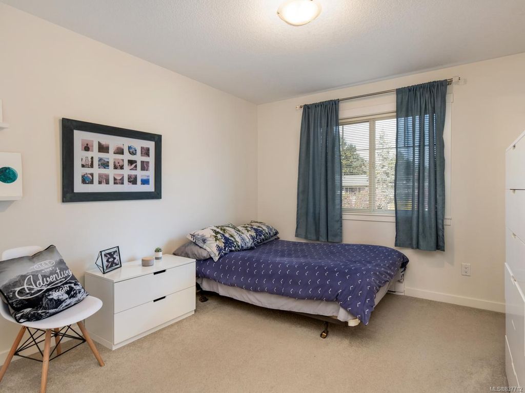 listing image 16043715204605444365