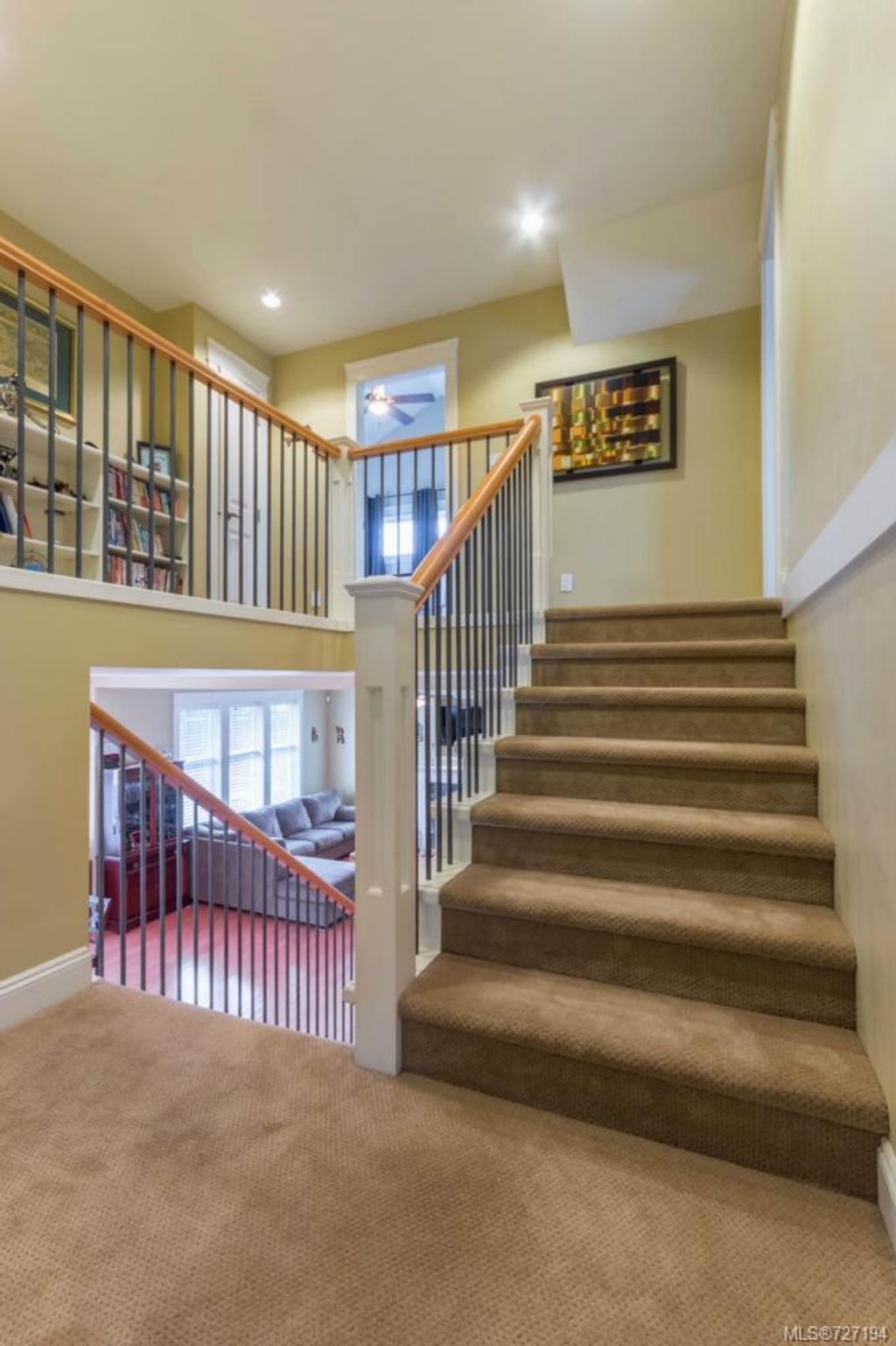 listing image 16049785864901956968