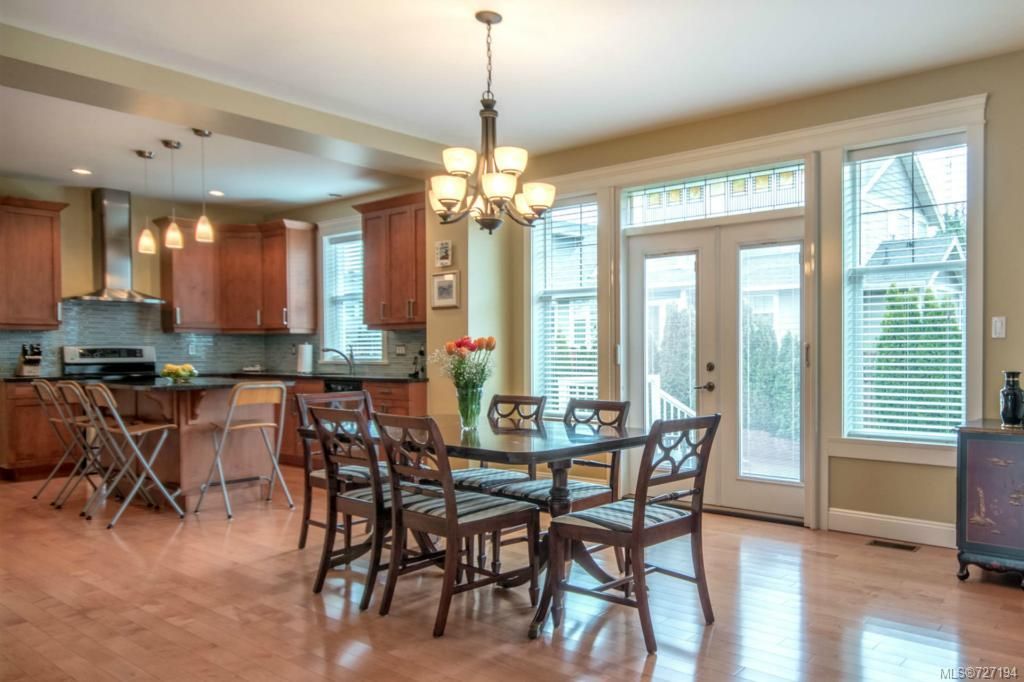 listing image 16044994106222659510