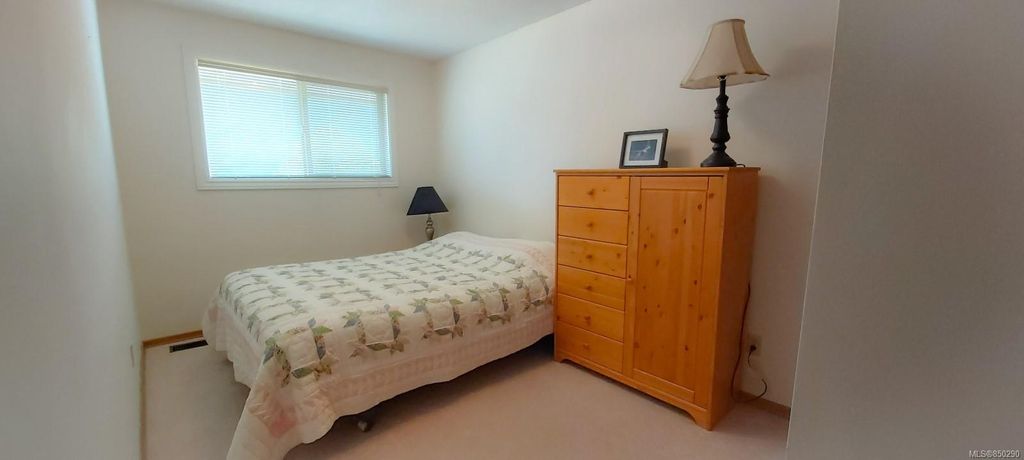 listing image 16044561448821986573