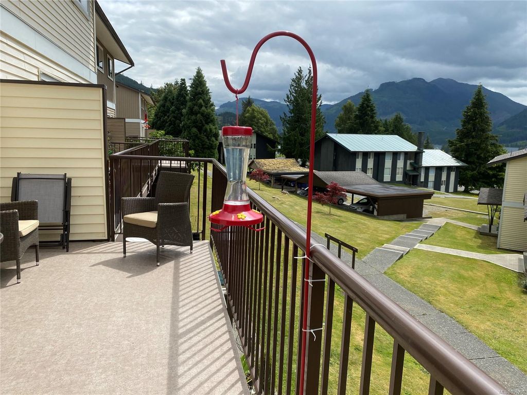 listing image 16044016267008039525