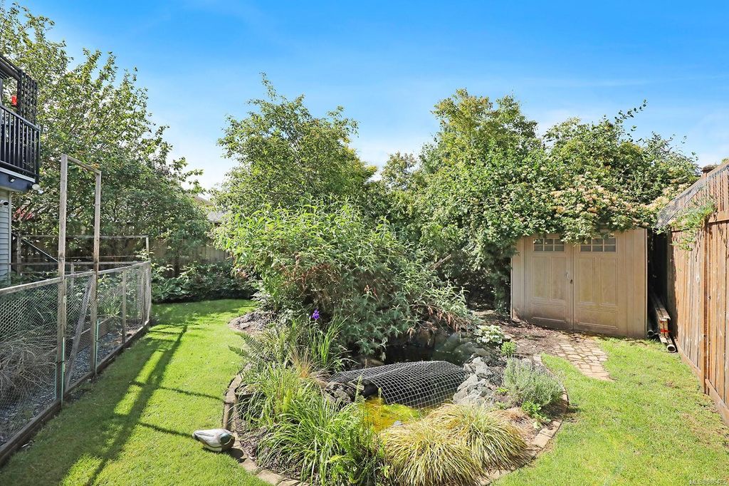 listing image 16041319315141777607
