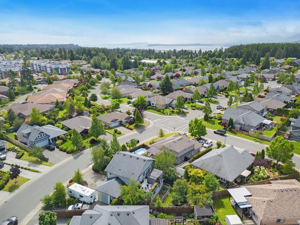 listing image 16042120992916946695