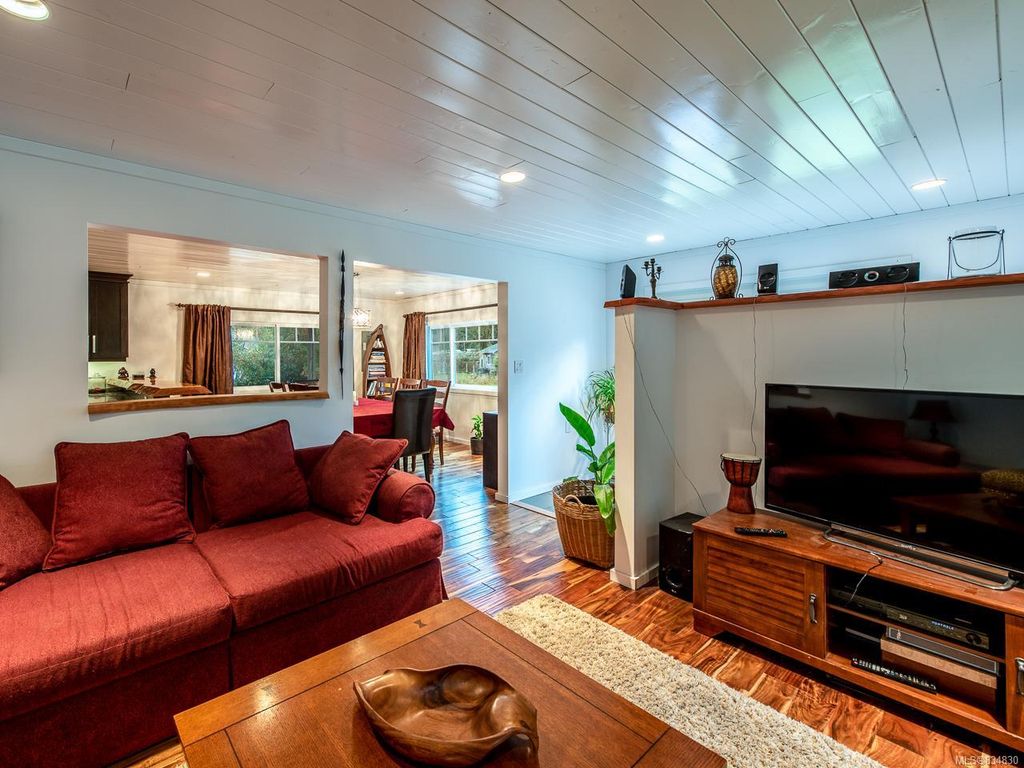 listing image 16048305266500177234