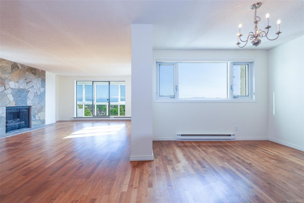 listing image 16045580033824271719