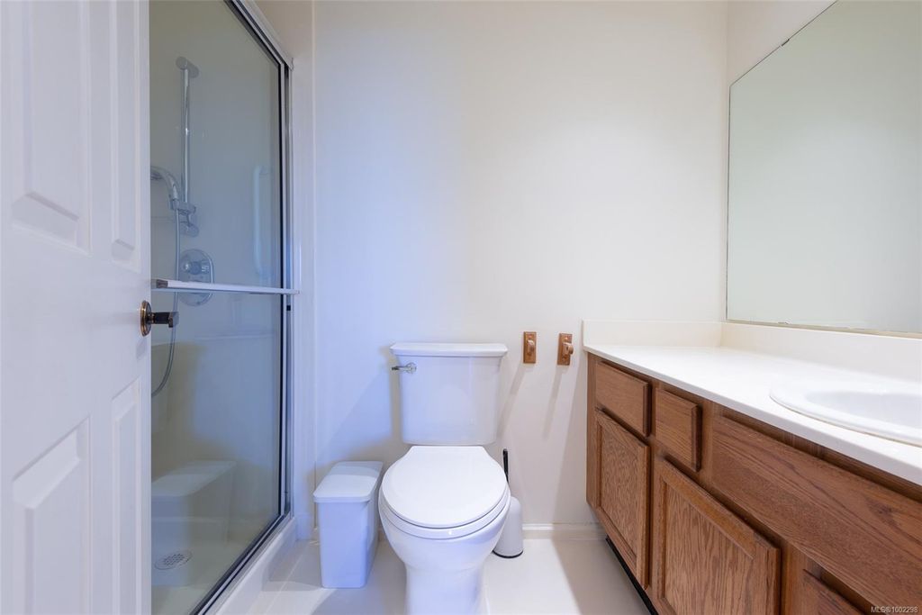 listing image 16042694537162532562