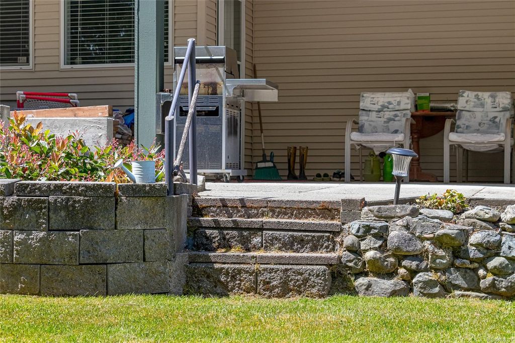 listing image 16045634379800056463