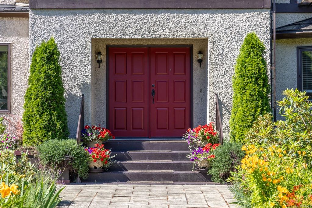 listing image 16042704530458416521