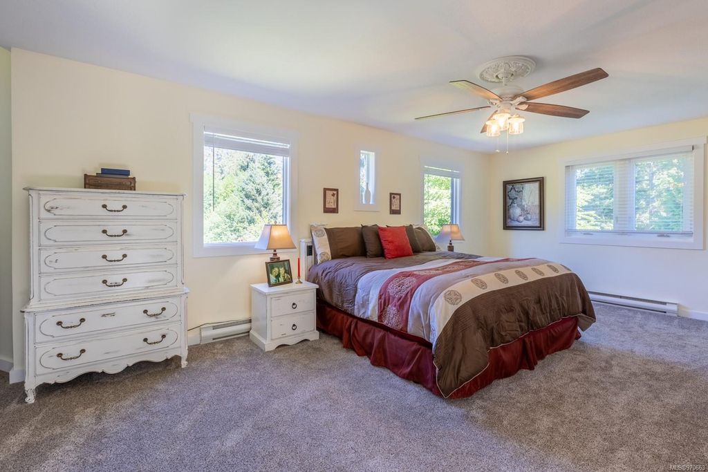 listing image 16041266380297833719