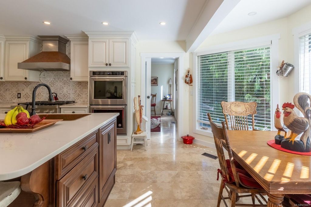 listing image 16045038580999136076