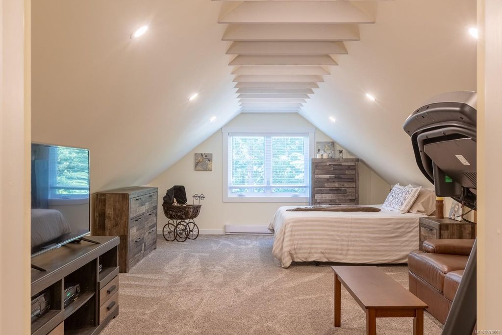 listing image 16049498113555601640
