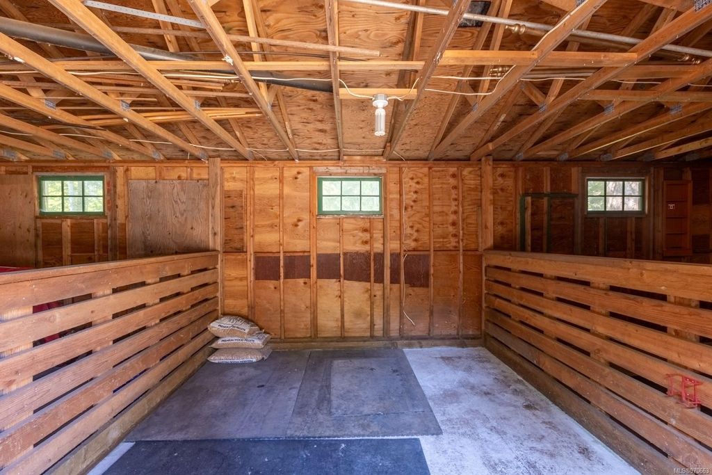 listing image 16047354766755601689