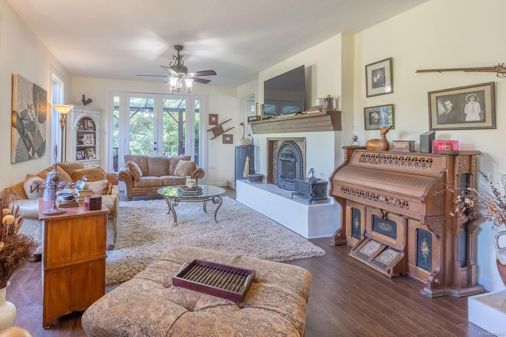 listing image 16045994157891533956