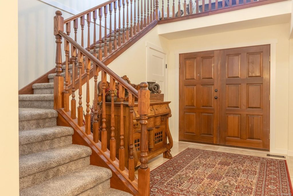 listing image 16043012742628241721