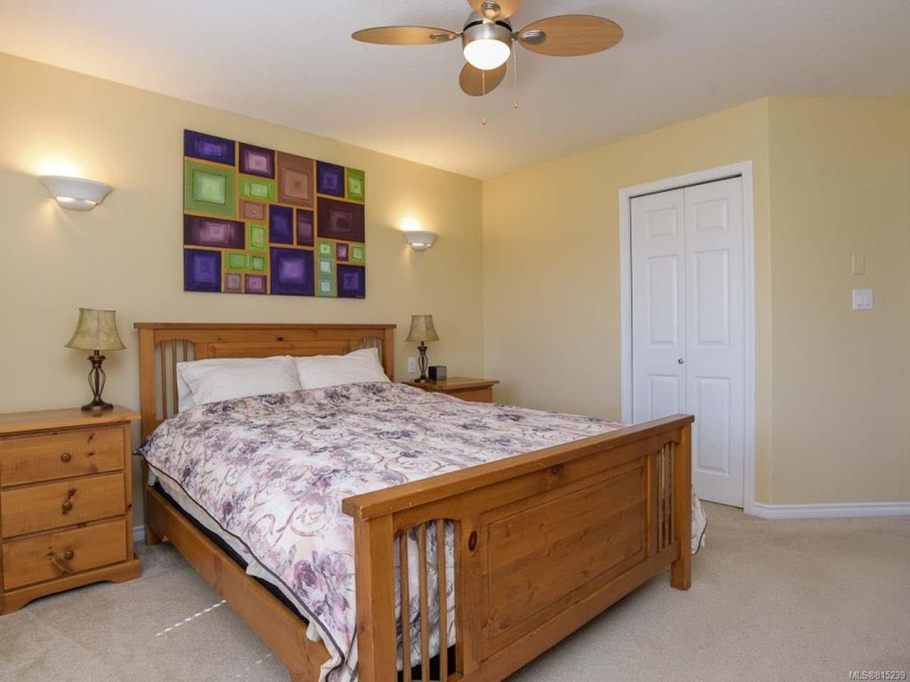 listing image 16043421442910