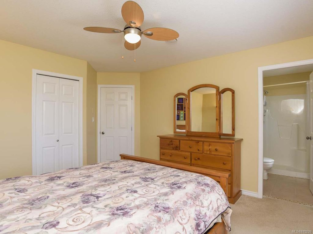 listing image 16042455425241