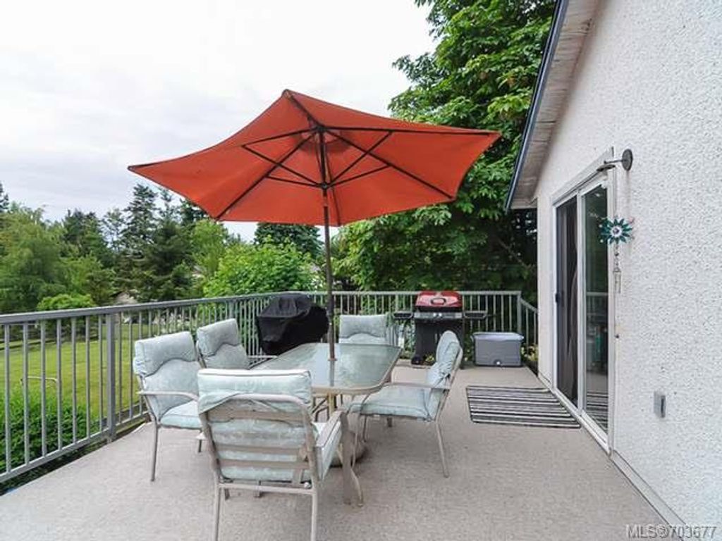 listing image 16048025327824101440
