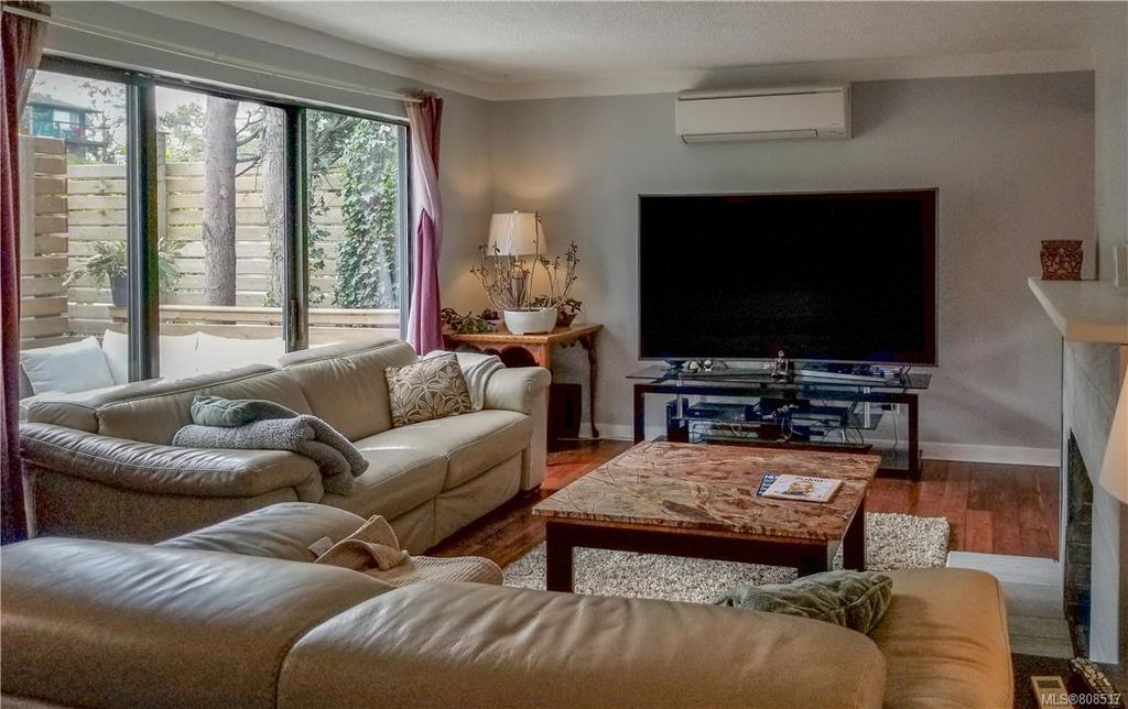 listing image 16041038878724