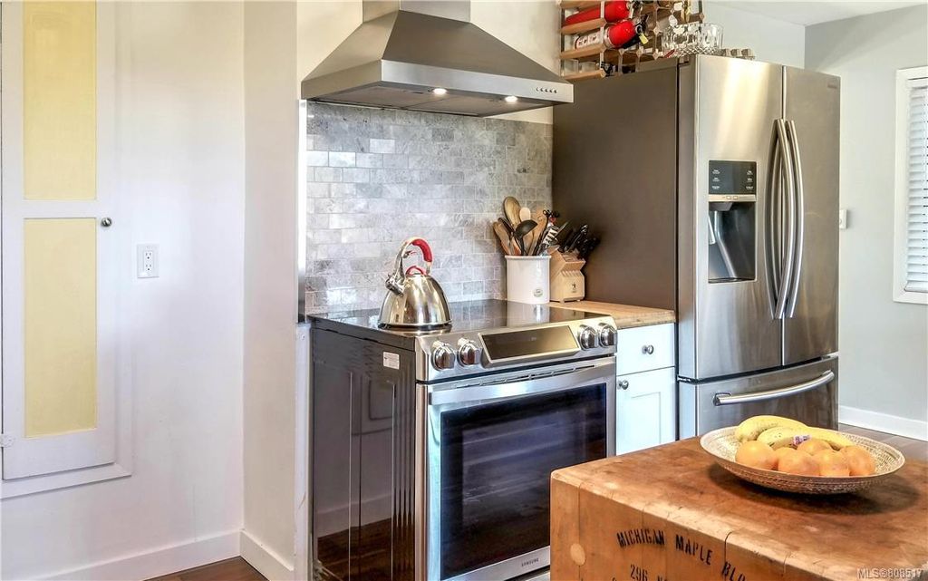 listing image 1604384012663
