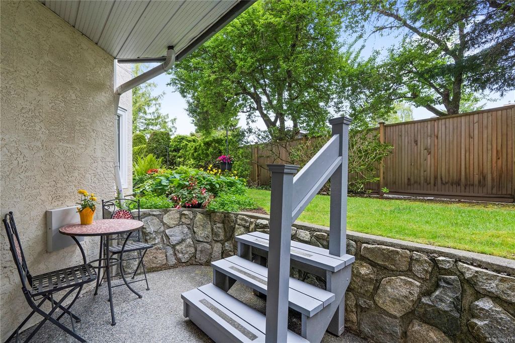listing image 16040031327549067738