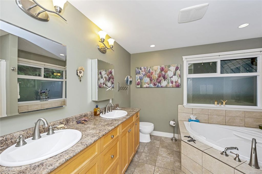 listing image 16046306785469171282