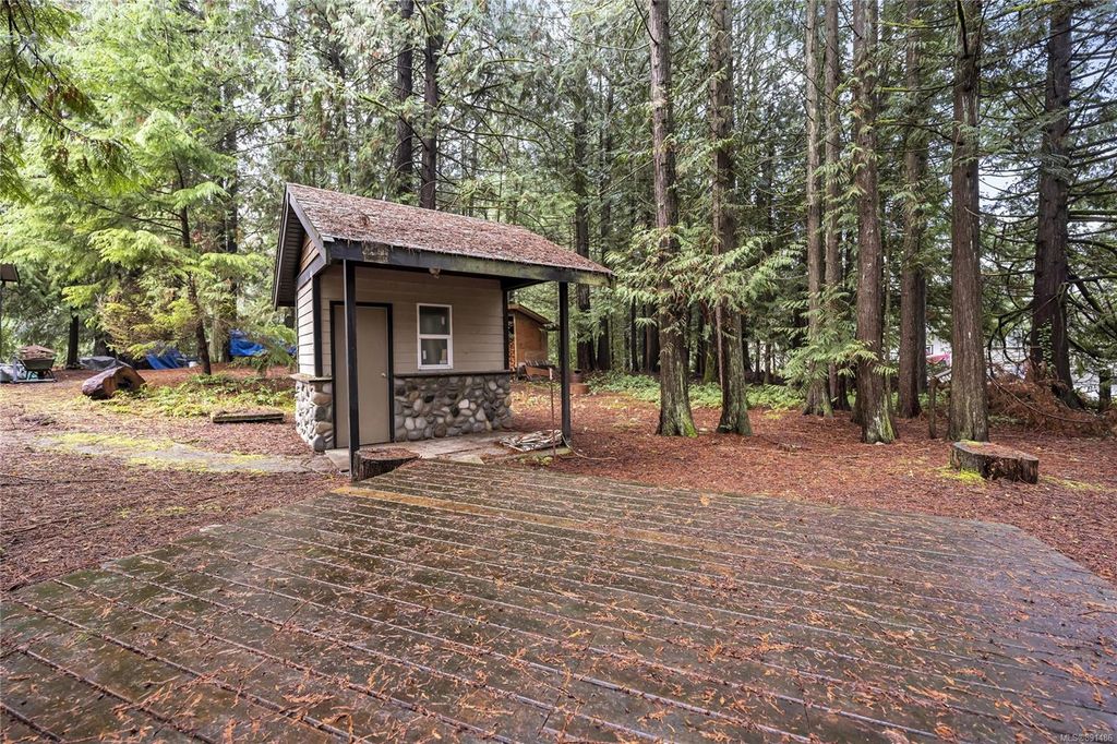 listing image 16044331342494788555