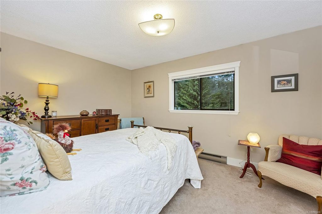 listing image 16045823672809335089