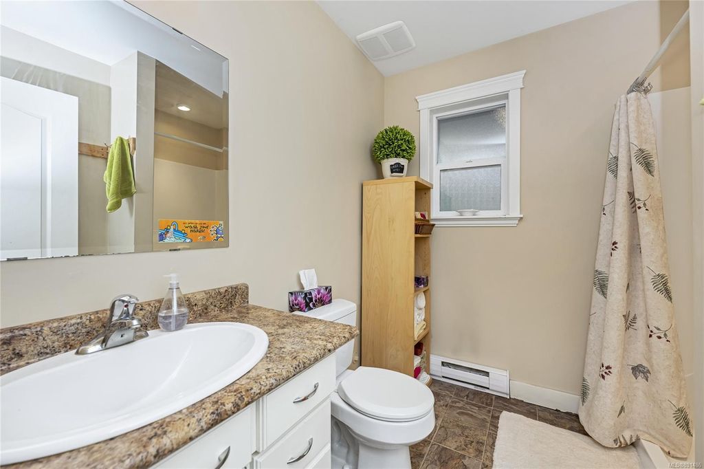 listing image 16049731917680778333