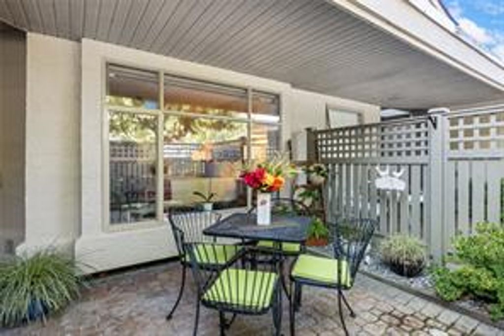 listing image 16043347148952