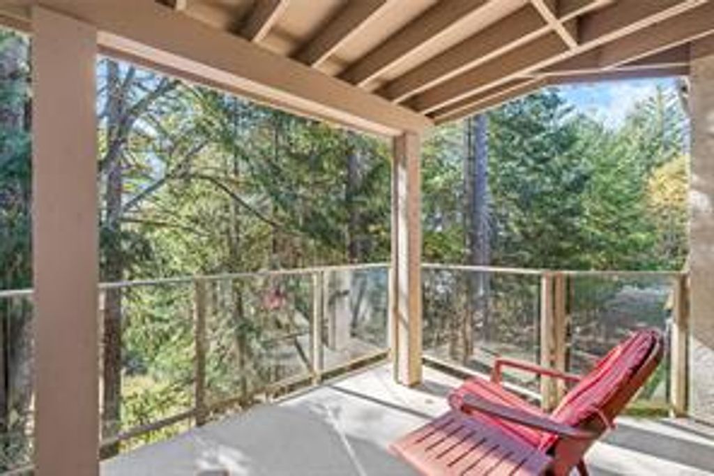 listing image 16041939731166