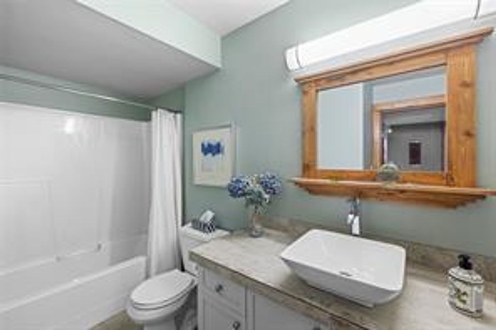 listing image 16043800506643