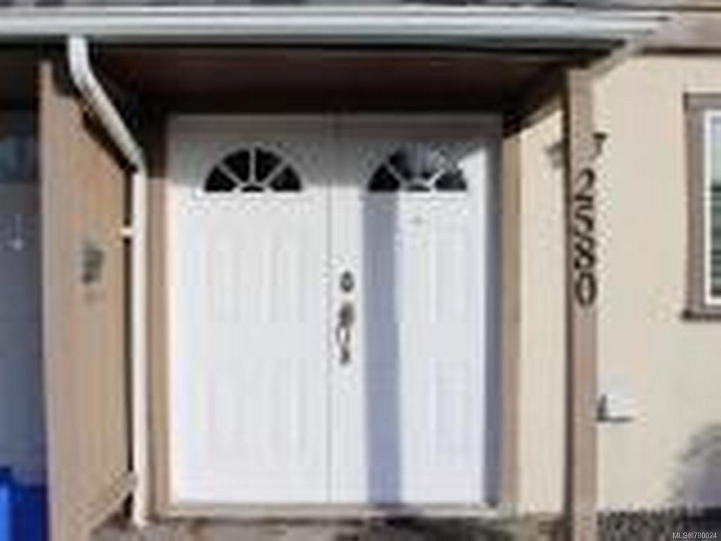 listing image 16042353385280326899